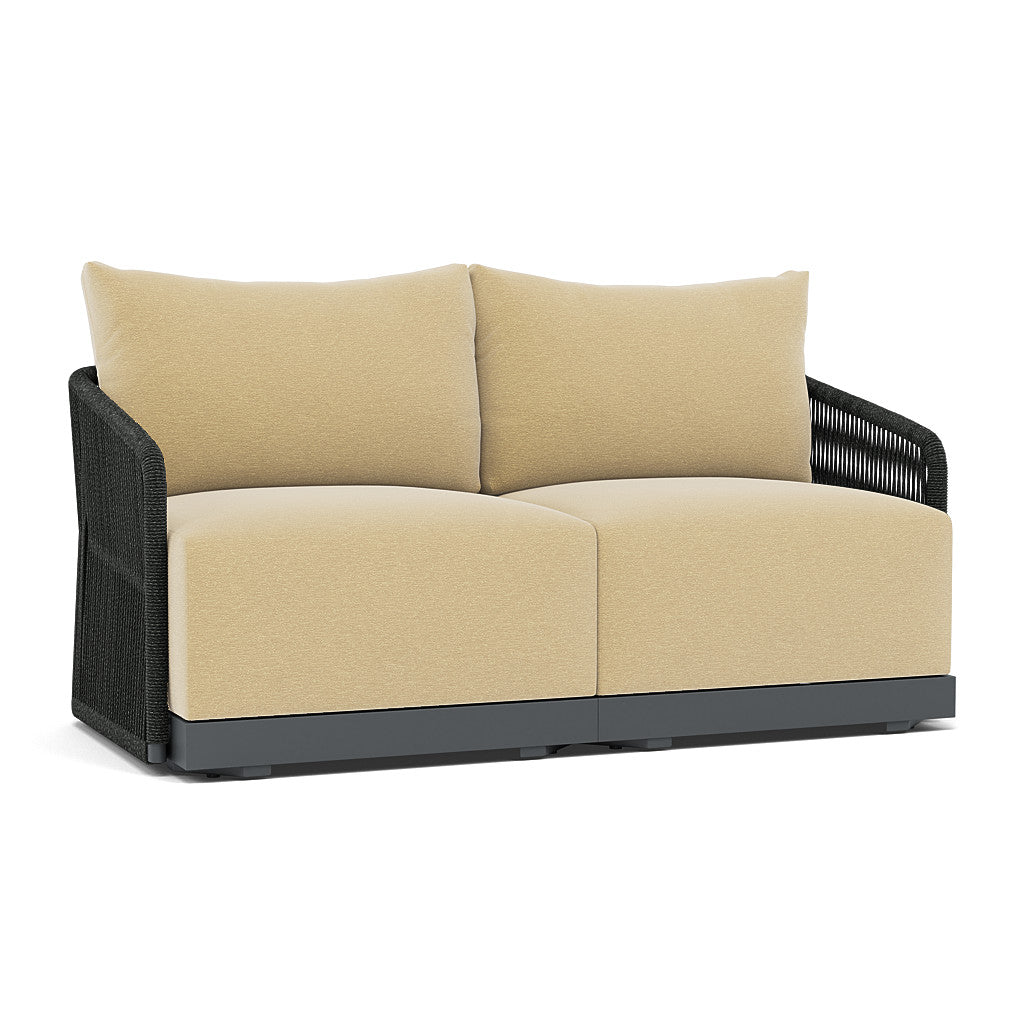 Villa Loveseat