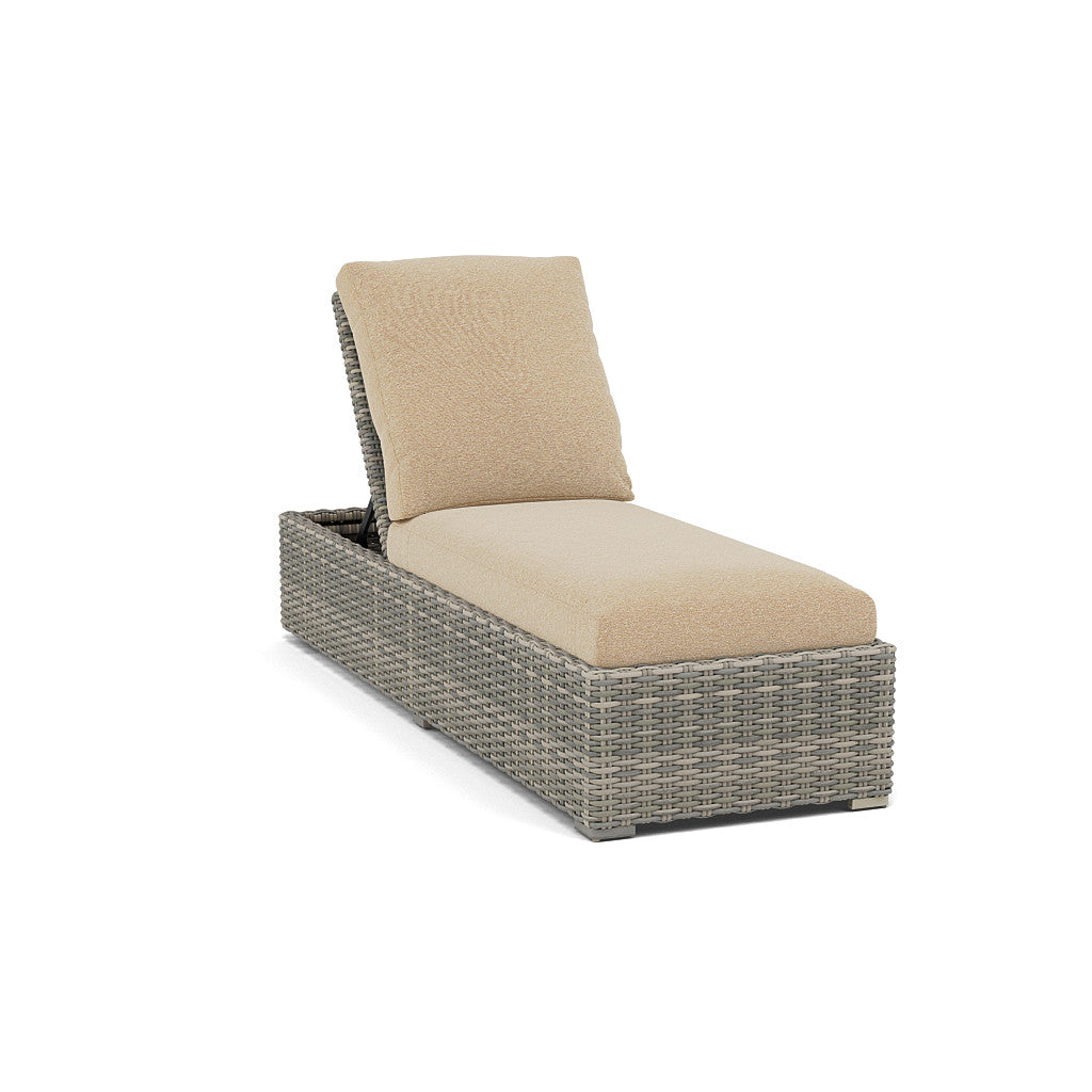 Loire Valley Chaise Lounge