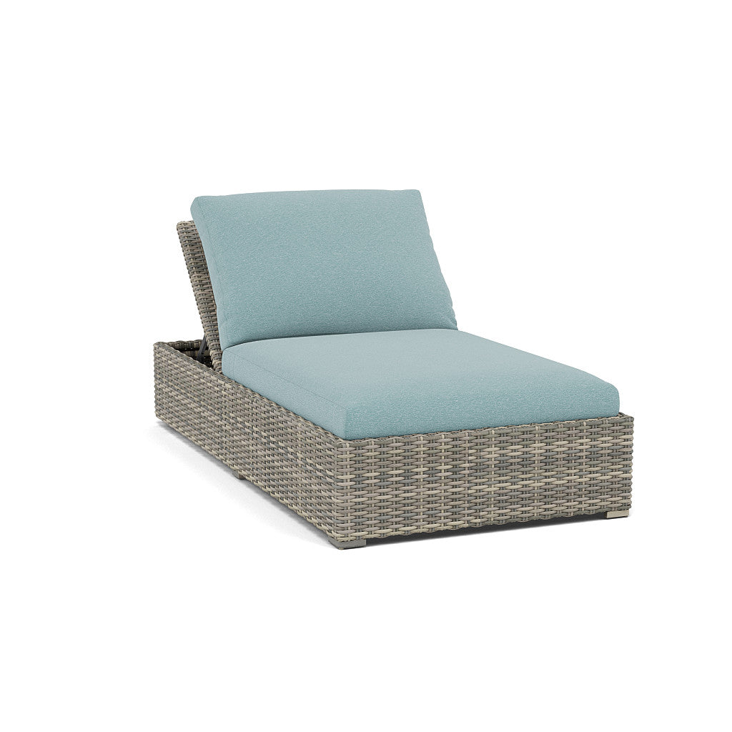 Loire Valley Cuddle Chaise