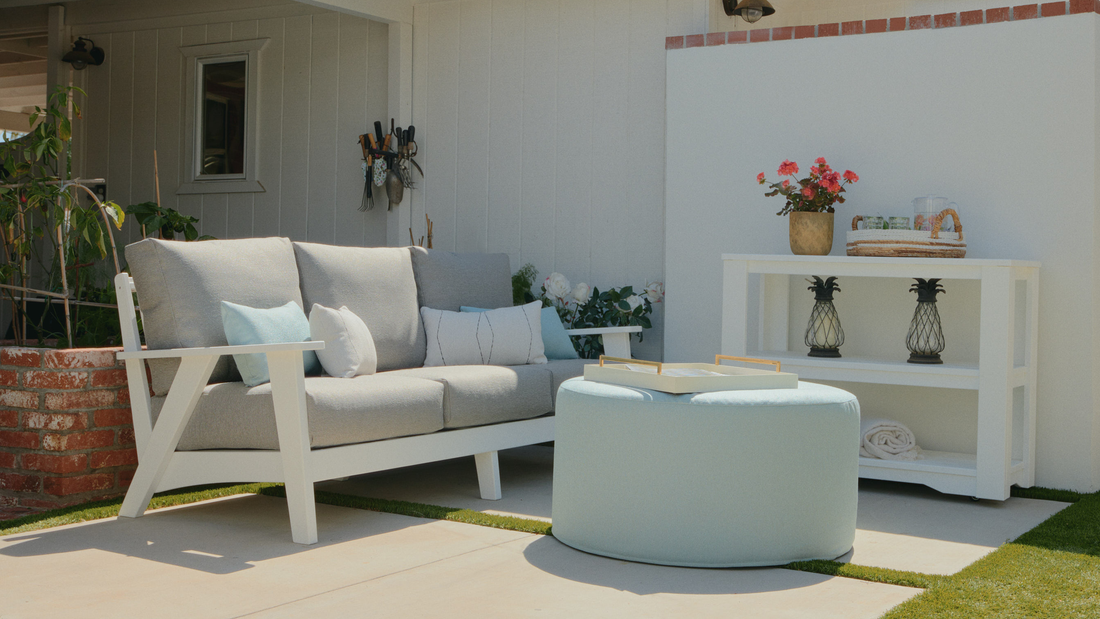 How To Design a  Small Outdoor Living Space