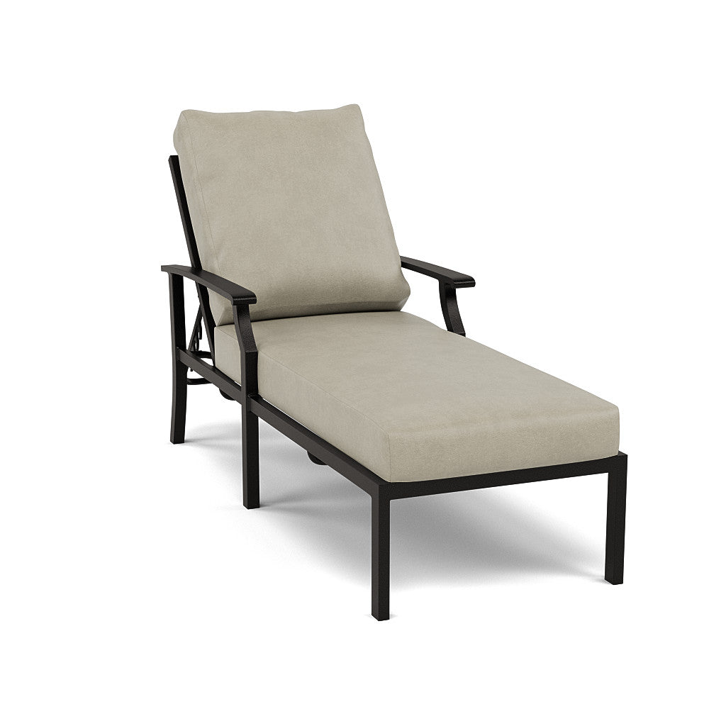 Newport Chaise Lounge