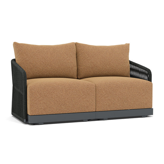 Villa Loveseat
