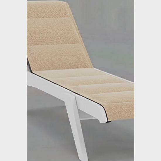 Patriot Padded Sling Chaise Lounge